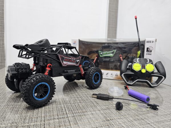 RumbleRider 4x4 RC Truck - Image 3