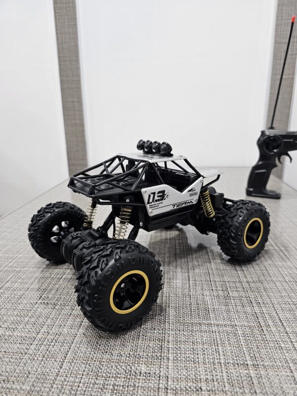 RockRage Monster Truck RC - Image 10