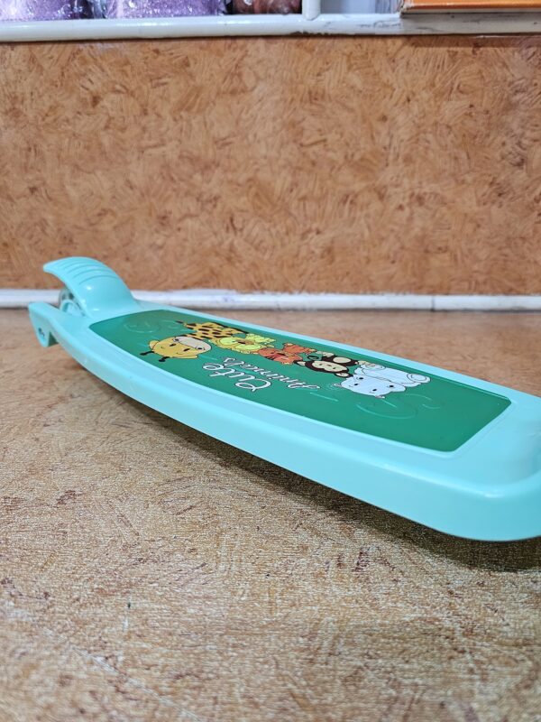 Kick Scooter For Kids - Image 3