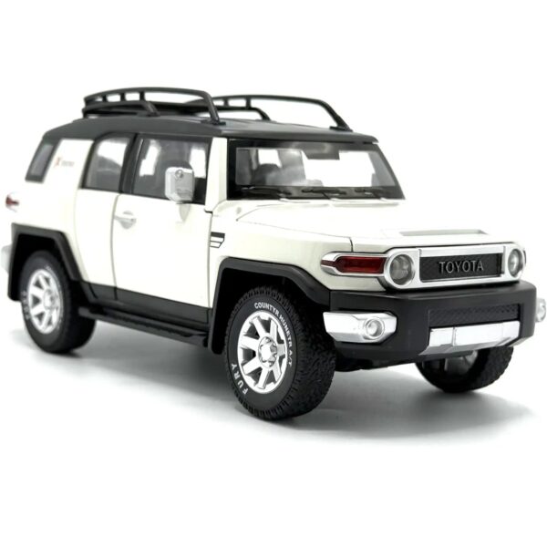 Toyota Cruiser Extreme Die-Cast Model Car - Image 4
