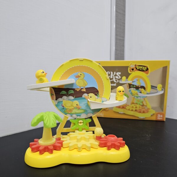 🎡 Ducks Ferris Wheel Track Activity Toy - Image 2